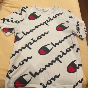 White Champion logos t shirt